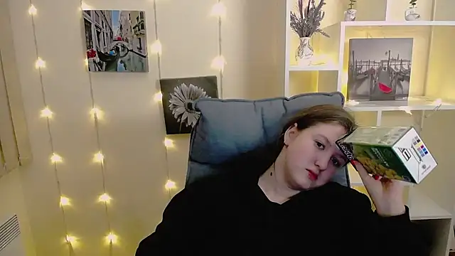  sofi smile online show from 02/11/25, 08:10