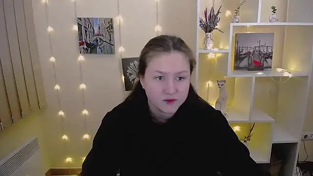  sofi smile online show from 02/14/25, 10:14