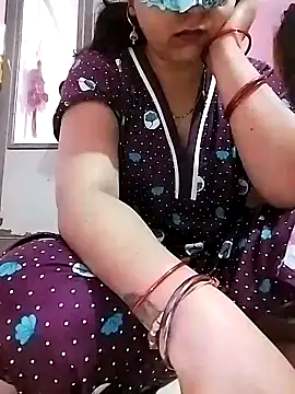 PayalSharmahot143 online show from 01/01/25, 11:51