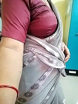 PayalSharmahot143 online show from 12/14/25, 02:17