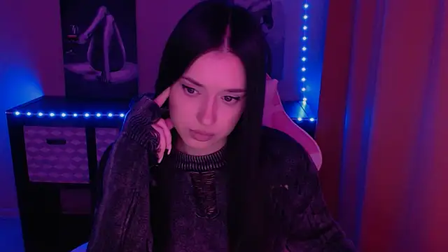 Snapshot of AlisaLink chatting on 01/13/25, 04:19 AlisaLink online show from 01/13/25, 04:19