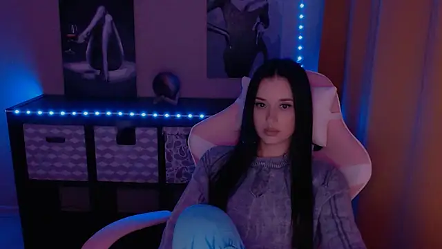 Snapshot of AlisaLink chatting on 01/14/25, 07:11 AlisaLink online show from 01/14/25, 07:11