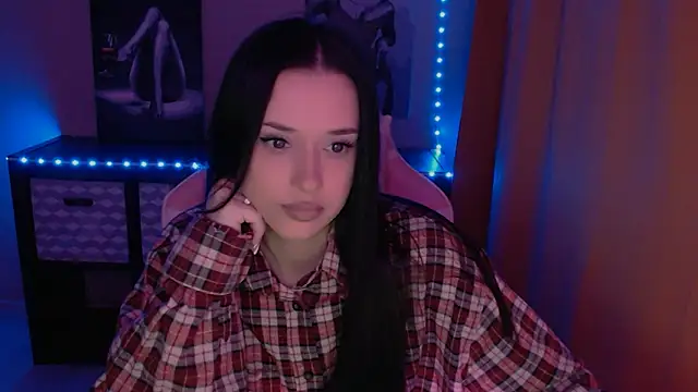 Snapshot of AlisaLink chatting on 02/13/25, 03:56 AlisaLink online show from 02/13/25, 03:56