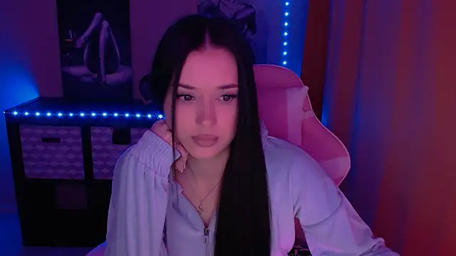 Snapshot of AlisaLink chatting on 02/16/25, 04:32 AlisaLink online show from 02/16/25, 04:32