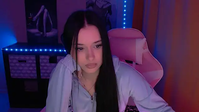 Snapshot of AlisaLink chatting on 02/16/25, 07:38 AlisaLink online show from 02/16/25, 07:38