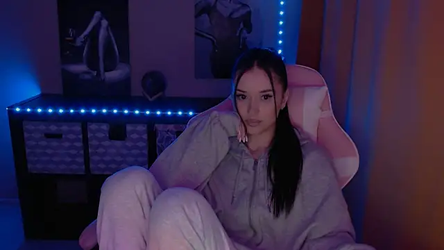 Snapshot of AlisaLink chatting on 02/21/25, 07:43 AlisaLink online show from 02/21/25, 07:43