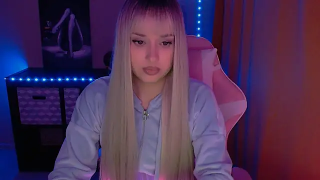 Snapshot of AlisaLink chatting on 03/11/25, 04:07 AlisaLink online show from 03/11/25, 04:07