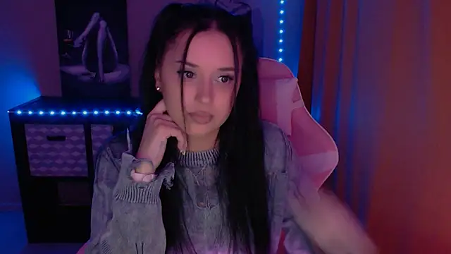 Snapshot of AlisaLink chatting on 03/13/25, 06:56 AlisaLink online show from 03/13/25, 06:56