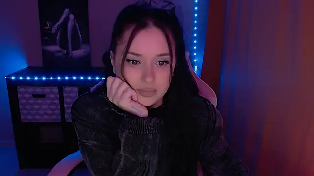 Snapshot of AlisaLink chatting on 03/17/25, 05:27 AlisaLink online show from 03/17/25, 05:27