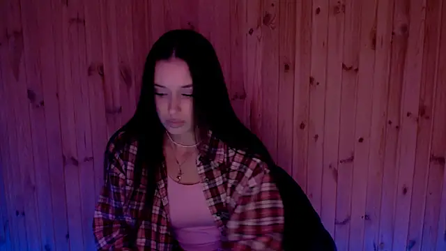 Snapshot of AlisaLink chatting on 09/28/25, 05:51 AlisaLink online show from 09/28/25, 05:51