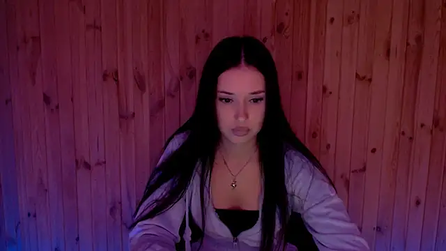 Snapshot of AlisaLink chatting on 10/12/25, 04:17 AlisaLink online show from 10/12/25, 04:17