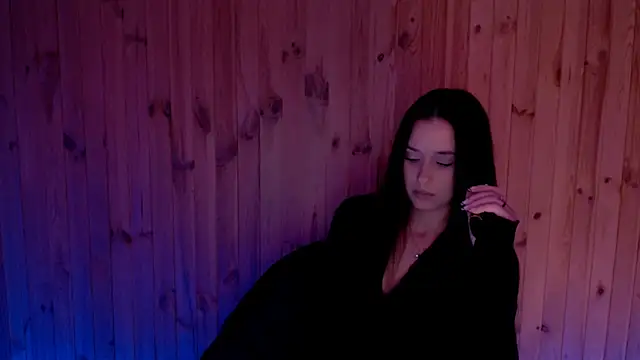 Snapshot of AlisaLink chatting on 10/17/25, 05:37 AlisaLink online show from 10/17/25, 05:37