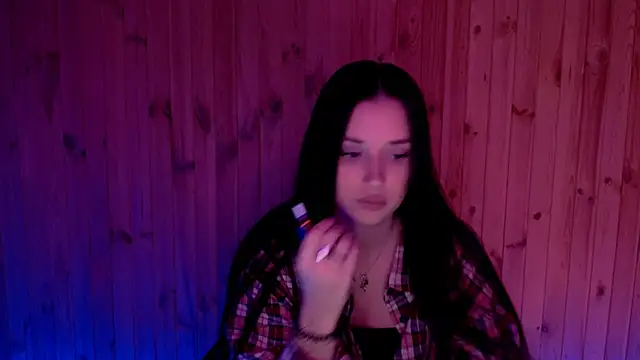 Snapshot of AlisaLink chatting on 10/19/25, 05:46 AlisaLink online show from 10/19/25, 05:46