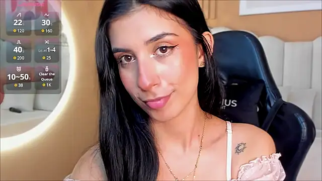 Snapshot of zia_cooper chatting on 03/05/25, 06:56 zia cooper online show from 03/05/25, 06:56