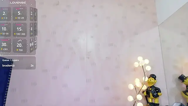 littleebonymommy online show from 06/15/26, 07:16