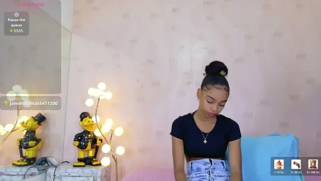 littleebonymommy online show from 06/25/26, 07:51