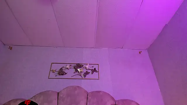 Annyeli online show from 12/17/24, 03:17