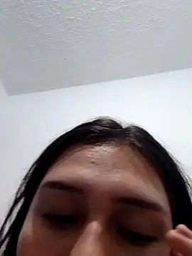 Annyeli online show from 06/12/26, 04:33