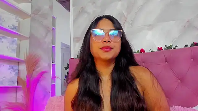 Snapshot of AnnaQueen_ chatting on 09/30/25, 04:23 AnnaQueen  online show from 09/30/25, 04:23