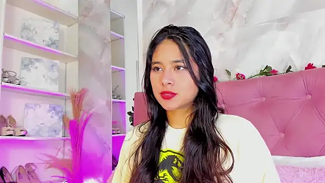 Snapshot of AnnaQueen_ chatting on 10/29/25, 04:20 AnnaQueen  online show from 10/29/25, 04:20