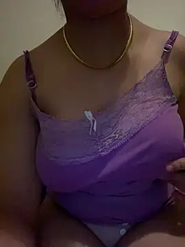 Snapshot of Maha_Ms chatting on 02/12/25, 08:40 Maha Ms online show from 02/12/25, 08:40