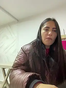CAM 21X online show from 12/22/24, 01:55