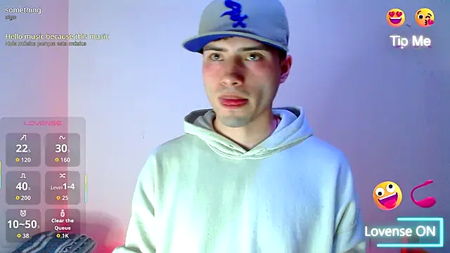 Snapshot of nolanjay_ chatting on 10/03/25, 07:44 nolanjay online show from 10/03/25, 07:44