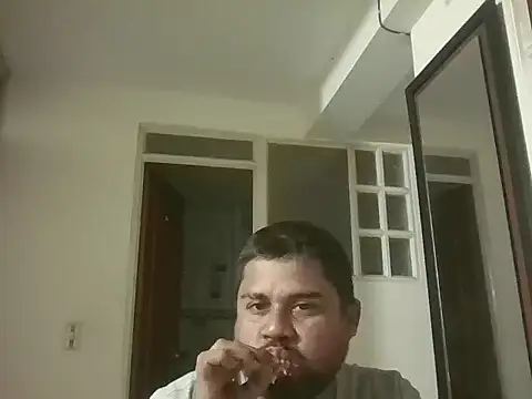 GABRIELGARCIA1313 online show from 06/05/26, 12:06