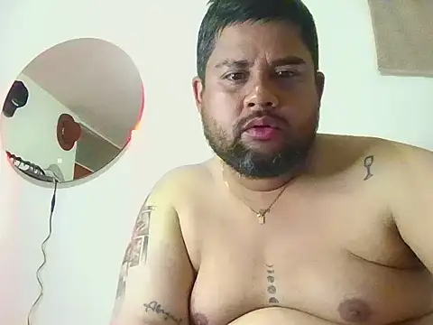 GABRIELGARCIA1313 online show from 06/22/26, 11:24