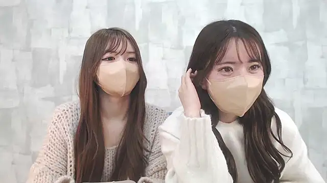 Snapshot of LOVE_MOMO_LOVE chatting on 02/06/25, 02:48 LOVE MOMO LOVE online show from 02/06/25, 02:48