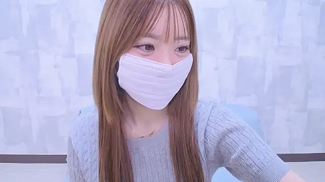 LOVE MOMO LOVE online show from 06/12/26, 11:42