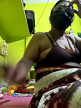 Snapshot of Tamil_yamuna_hindi chatting on 12/11/24, 11:19 Tamil yamuna hindi online show from 12/11/24, 11:19