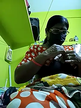 Snapshot of Tamil_yamuna_hindi chatting on 12/18/24, 05:26 Tamil yamuna hindi online show from 12/18/24, 05:26