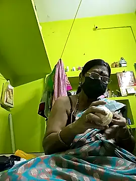 Snapshot of Tamil_yamuna_hindi chatting on 01/08/25, 10:48 Tamil yamuna hindi online show from 01/08/25, 10:48