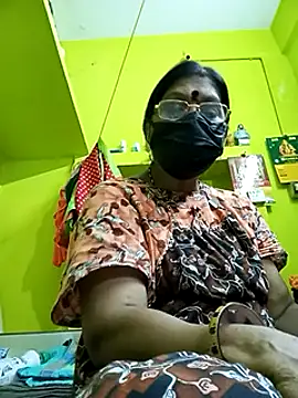 Snapshot of Tamil_yamuna_hindi chatting on 01/12/25, 05:13 Tamil yamuna hindi online show from 01/12/25, 05:13