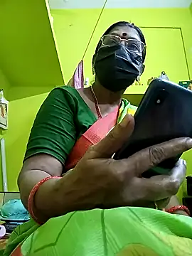 Snapshot of Tamil_yamuna_hindi chatting on 01/15/25, 03:33 Tamil yamuna hindi online show from 01/15/25, 03:33