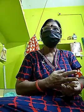 Snapshot of Tamil_yamuna_hindi chatting on 01/18/25, 01:52 Tamil yamuna hindi online show from 01/18/25, 01:52