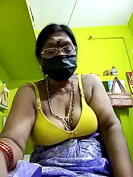 Snapshot of Tamil_yamuna_hindi chatting on 02/06/25, 05:51 Tamil yamuna hindi online show from 02/06/25, 05:51