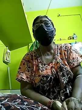 Snapshot of Tamil_yamuna_hindi chatting on 03/11/25, 07:48 Tamil yamuna hindi online show from 03/11/25, 07:48