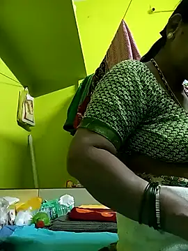 Snapshot of Tamil_yamuna_hindi chatting on 03/21/25, 01:56 Tamil yamuna hindi online show from 03/21/25, 01:56