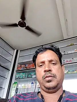 Snapshot of Raj1043 chatting on 11/01/25, 05:09 Raj1043 online show from 11/01/25, 05:09