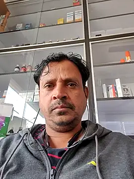 Snapshot of Raj1043 chatting on 11/15/25, 05:16 Raj1043 online show from 11/15/25, 05:16