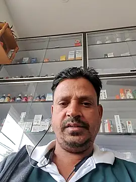 Snapshot of Raj1043 chatting on 11/22/25, 06:01 Raj1043 online show from 11/22/25, 06:01