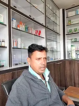 Snapshot of Raj1043 chatting on 11/24/25, 05:18 Raj1043 online show from 11/24/25, 05:18