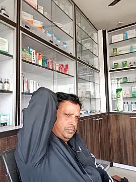 Snapshot of Raj1043 chatting on 12/02/25, 05:13 Raj1043 online show from 12/02/25, 05:13