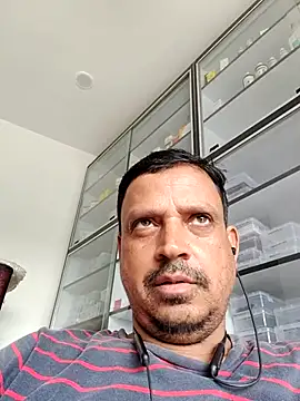 Raj1043 online show from 07/18/26, 05:44