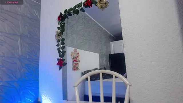 MeganCrouch online show from 12/06/24, 08:07
