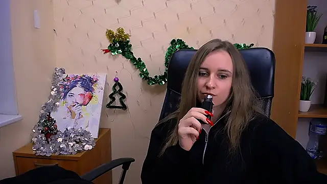 Snapshot of _Nicole_new chatting on 12/24/24, 03:26  Nicole new online show from 12/24/24, 03:26