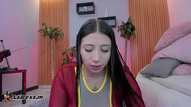 Snapshot of Aixaa_charles chatting on 11/02/25, 12:07 Aixaa charles online show from 11/02/25, 12:07