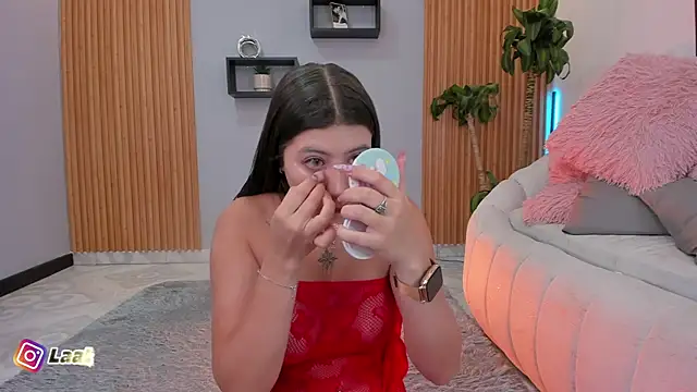 Snapshot of Aixaa_charles chatting on 12/04/25, 12:03 Aixaa charles online show from 12/04/25, 12:03